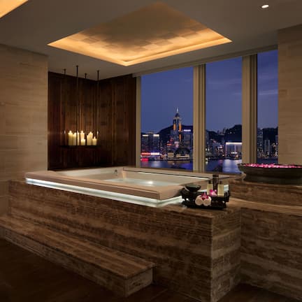 Couples treatment rooms, sauna, hot tub, steam room, body treatments