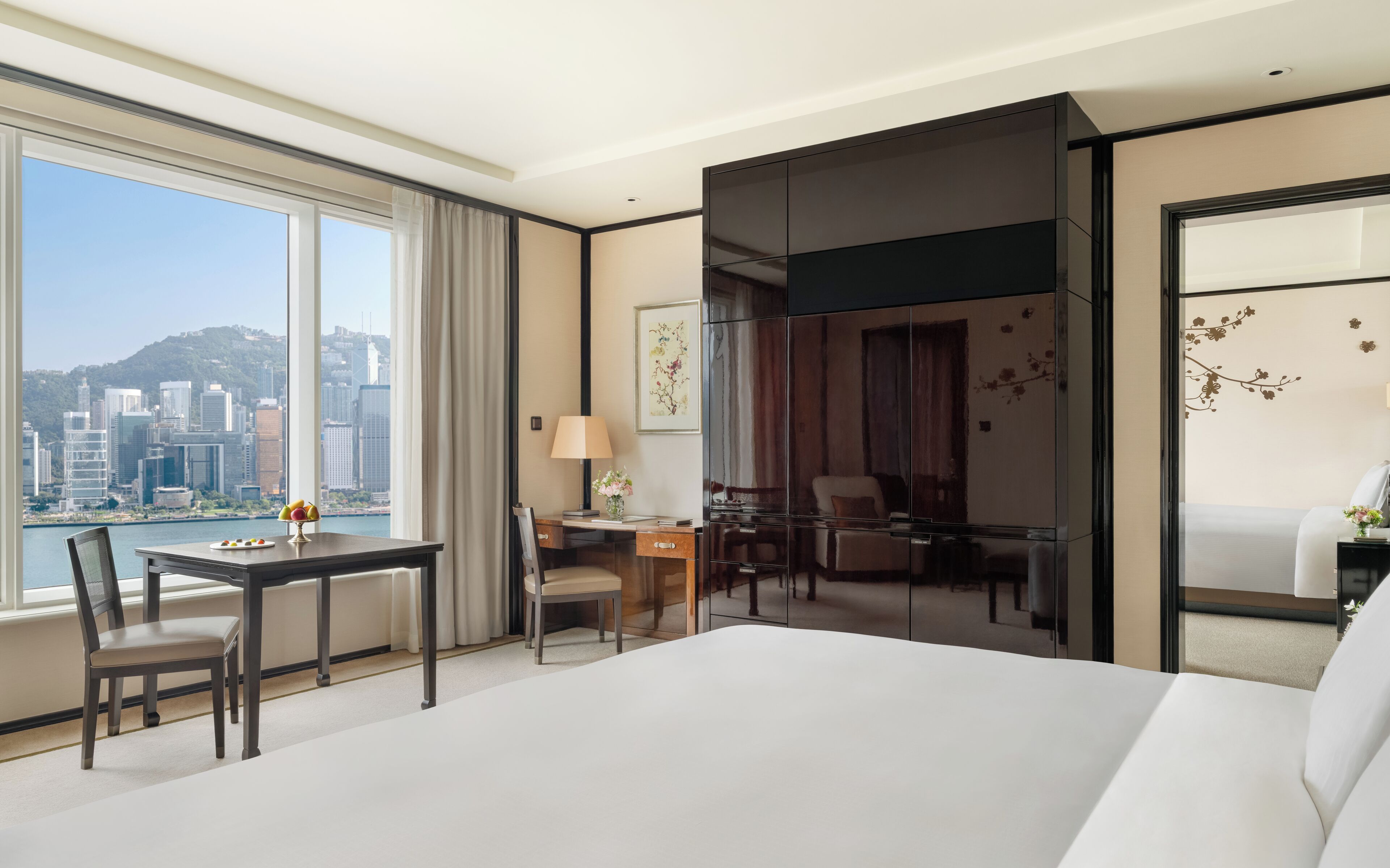 Premium bedding, down comforters, minibar, in-room safe