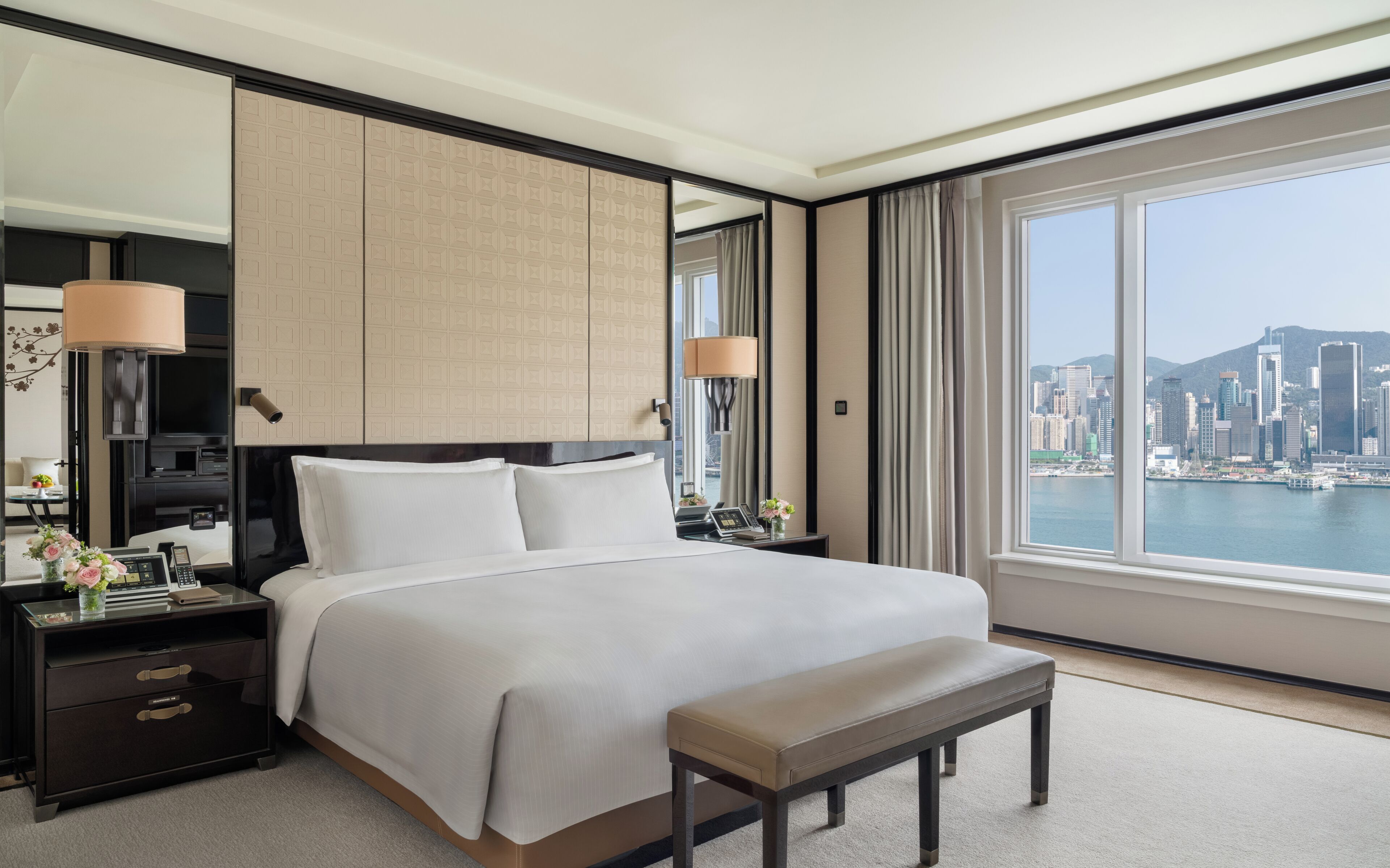 Superior Harbour View Suite | Premium bedding, down comforters, minibar, in-room safe