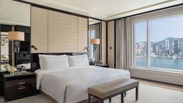 Premium bedding, down duvets, minibar, in-room safe
