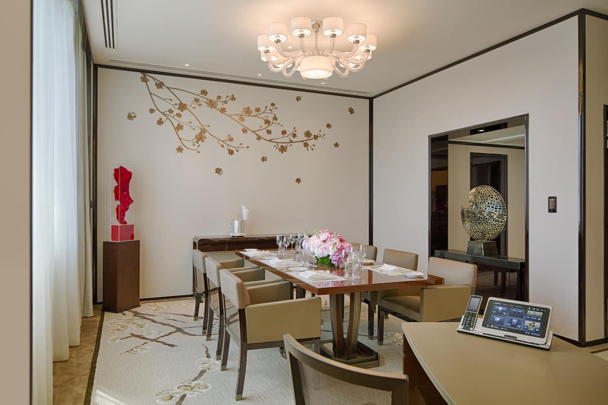 Restauration dans la chambre