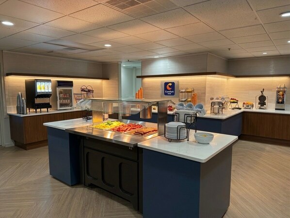 Free daily full breakfast