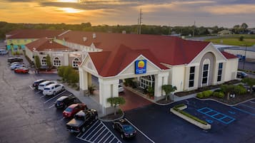 Facciata della struttura