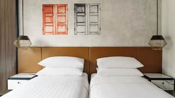 Hypo-allergenic bedding, minibar, in-room safe, desk