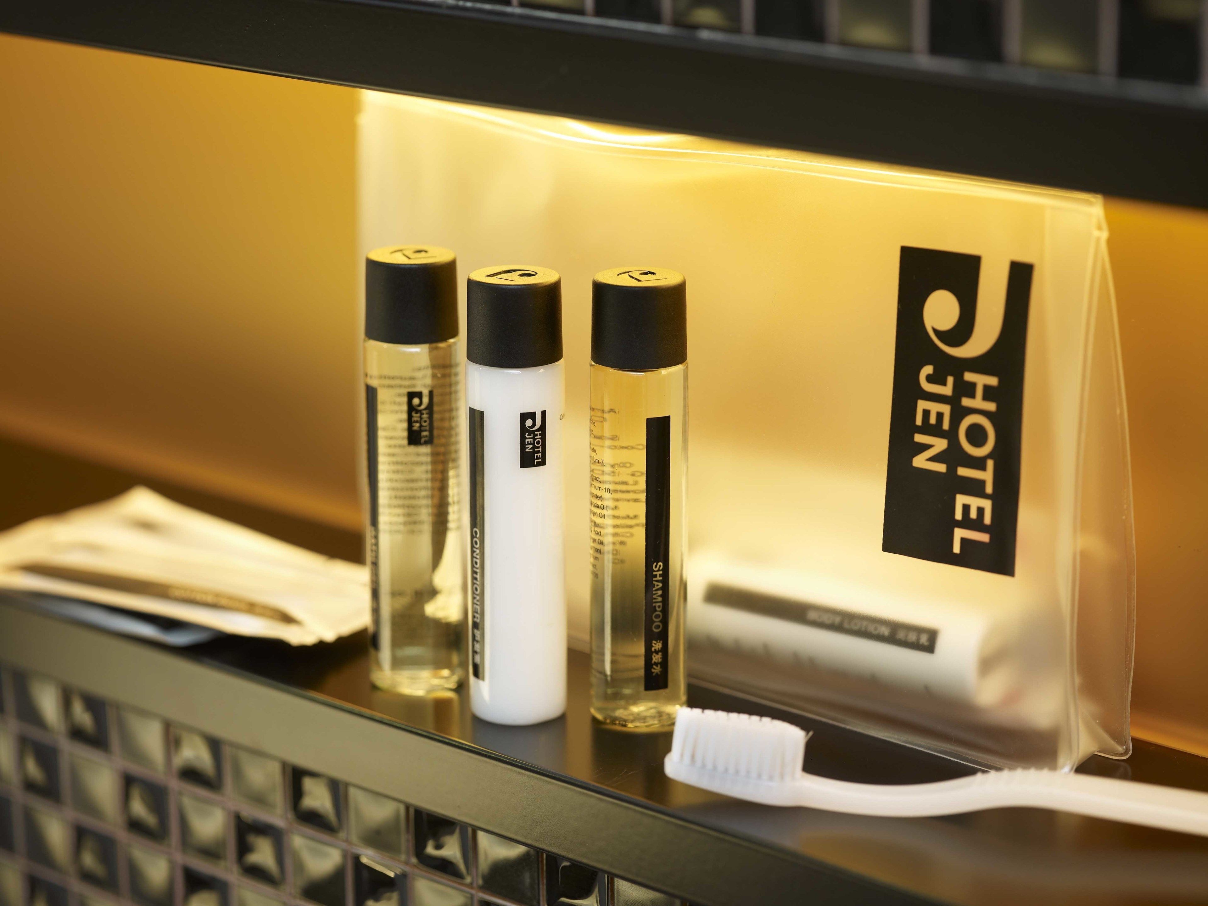 욕실 편의 시설 | 샤워 시설, 무료 세면용품, 헤어드라이어, 목욕가운