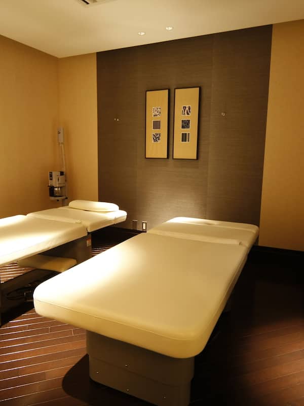 Body treatments, aromatherapy, hot stone massages, Thai massages