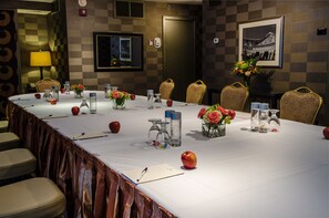 Meeting facility - Beacon Hotel & Corporate Quarters (Washington)