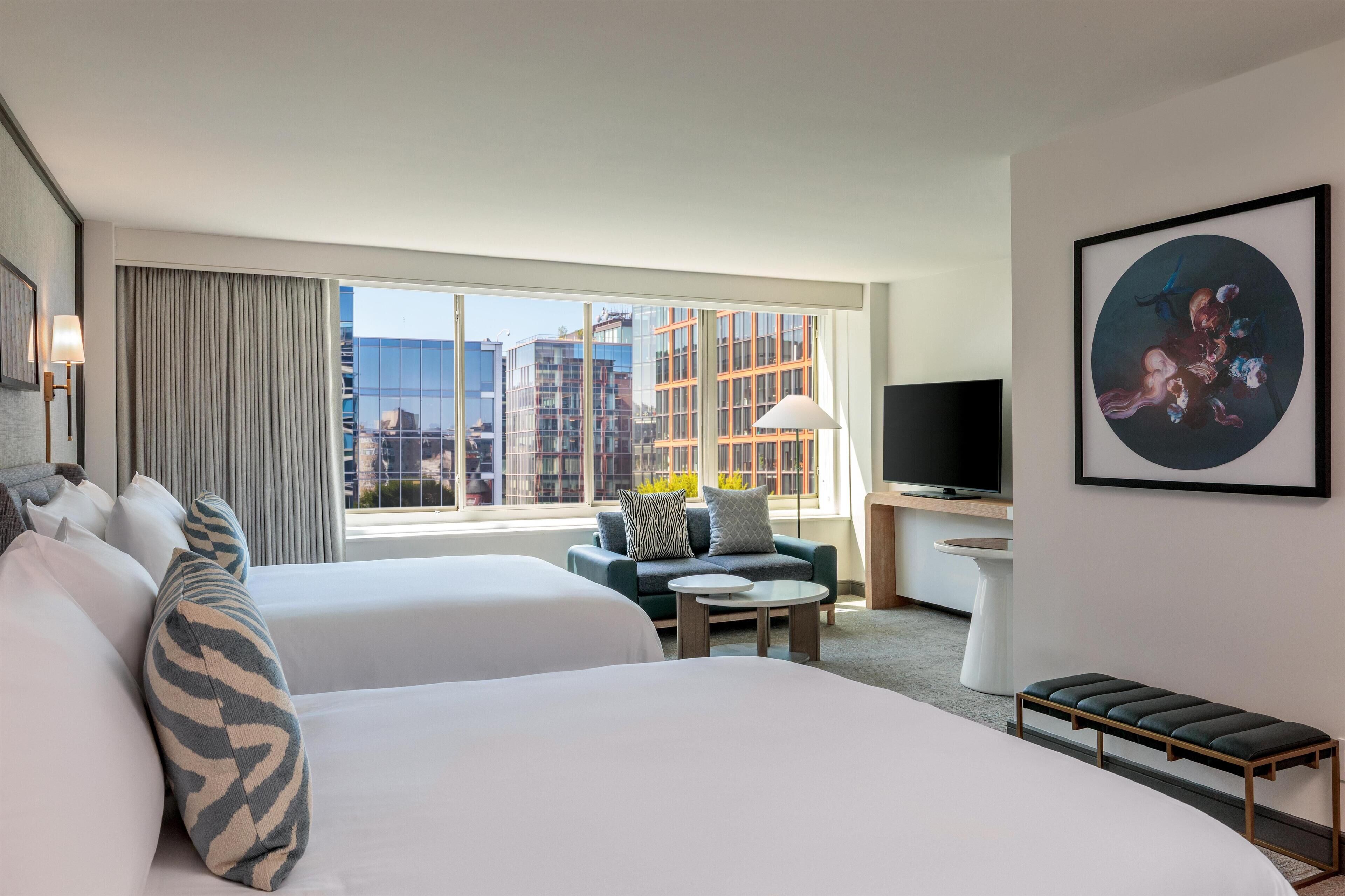 Suite junior, 2 camas Queen size (Longworth) | Ropa de cama de alta calidad y caja de seguridad en la habitación 