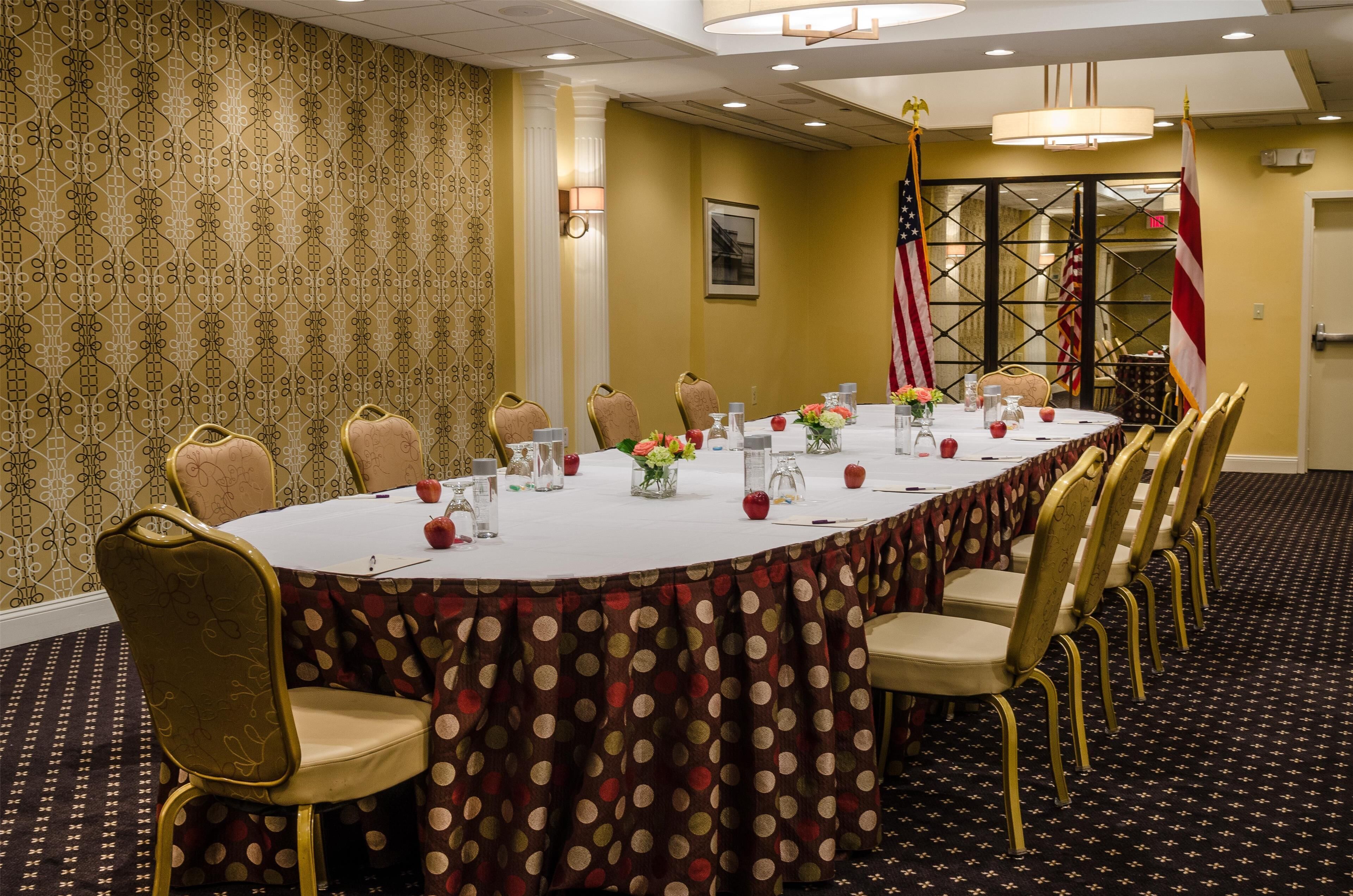 Photo - Beacon Hotel & Corporate Quarters