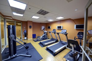 Fitness facility - Beacon Hotel & Corporate Quarters (Washington)