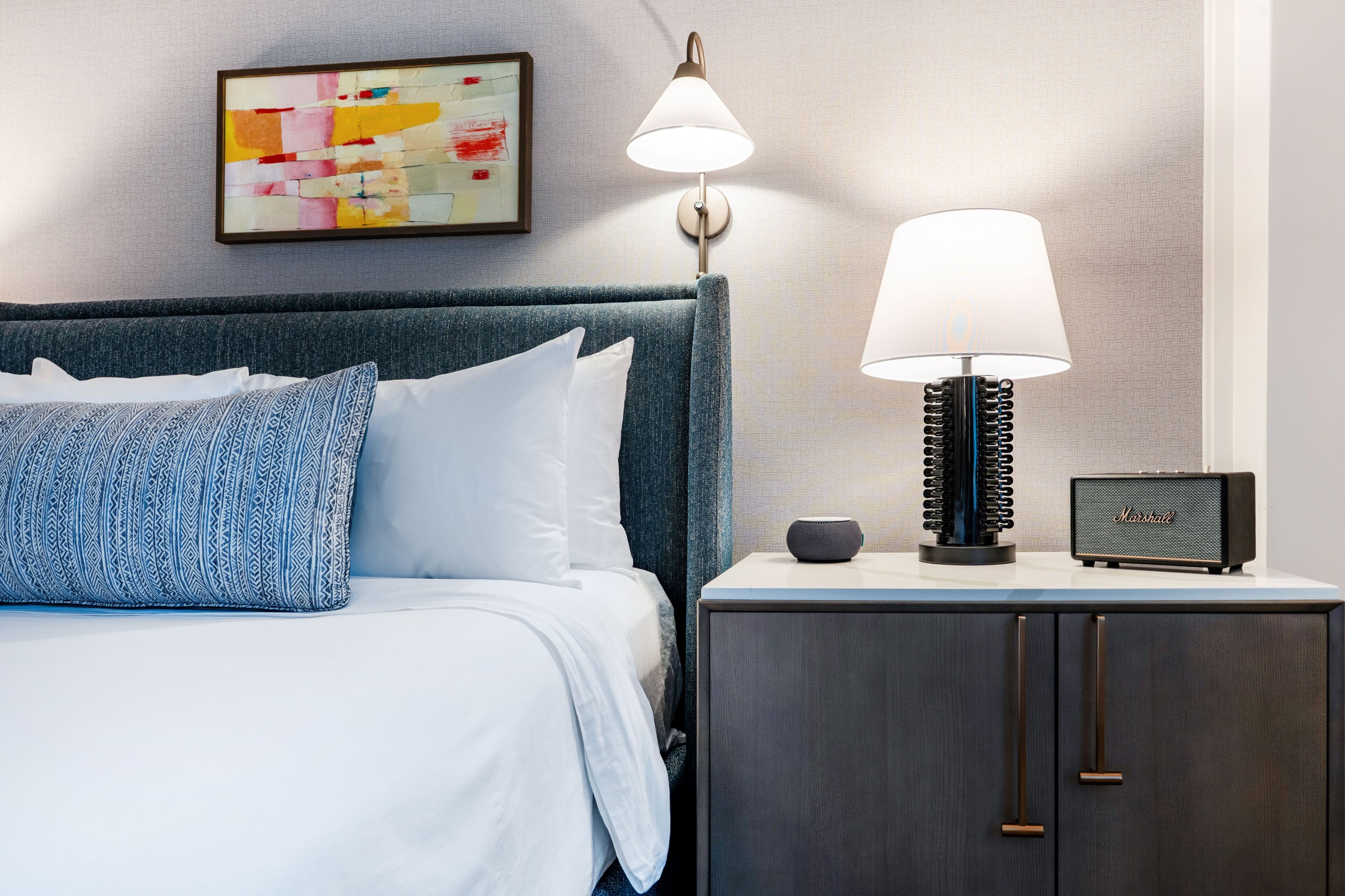 Premium bedding, in-room safe, desk, laptop workspace