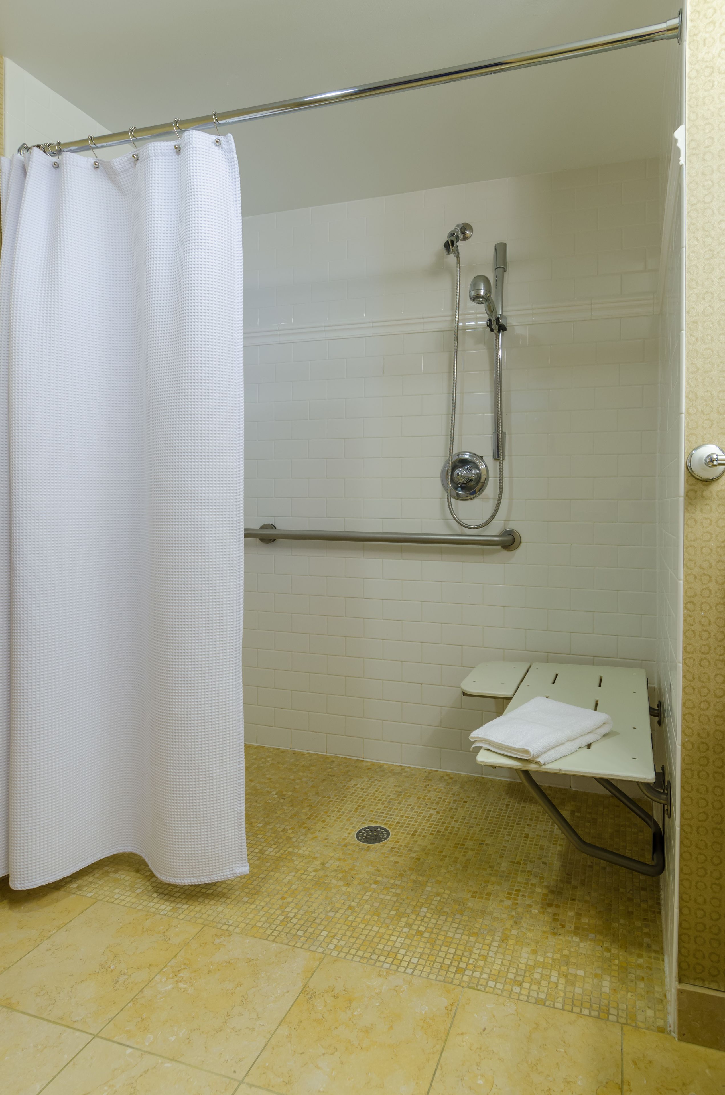 Foto - Beacon Hotel & Corporate Quarters
