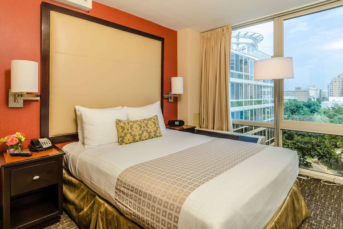 Premium bedding, in-room safe, desk, blackout curtains