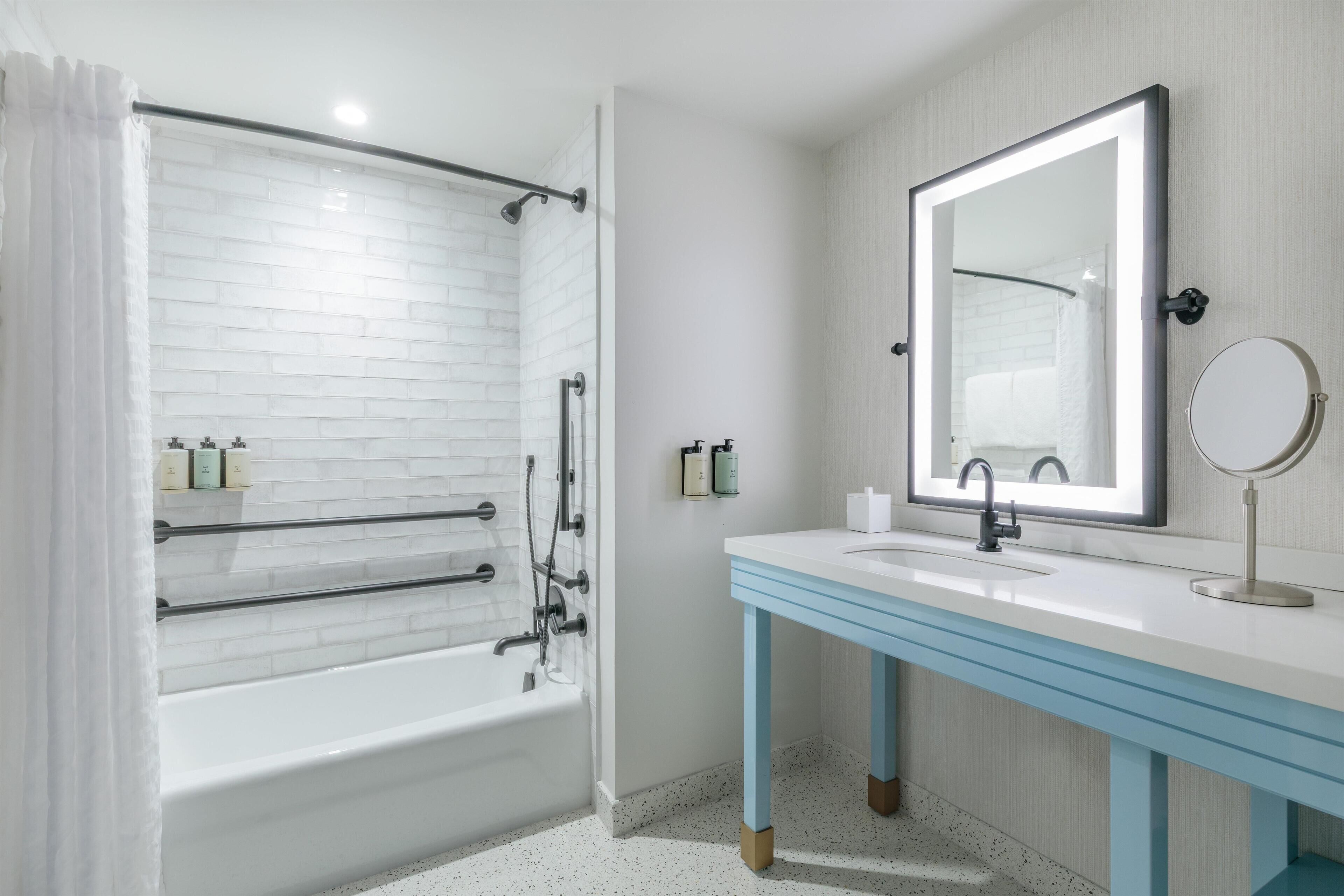 Photo - Beacon Hotel & Corporate Quarters