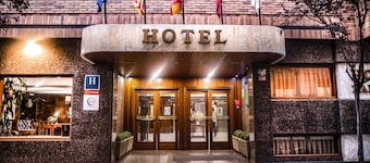B&B HOTEL Zaragoza Royal