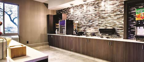 Petit déjeuner continental compris tous les jours