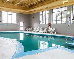 Una piscina techada