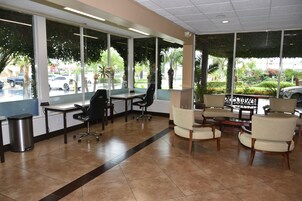 Sala de estar en el lobby