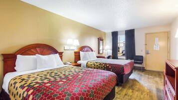 Iron/ironing board, free WiFi, bed sheets, alarm clocks
