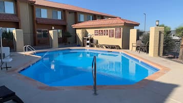 Seasonal outdoor pool