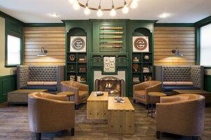 Área de estar no saguão