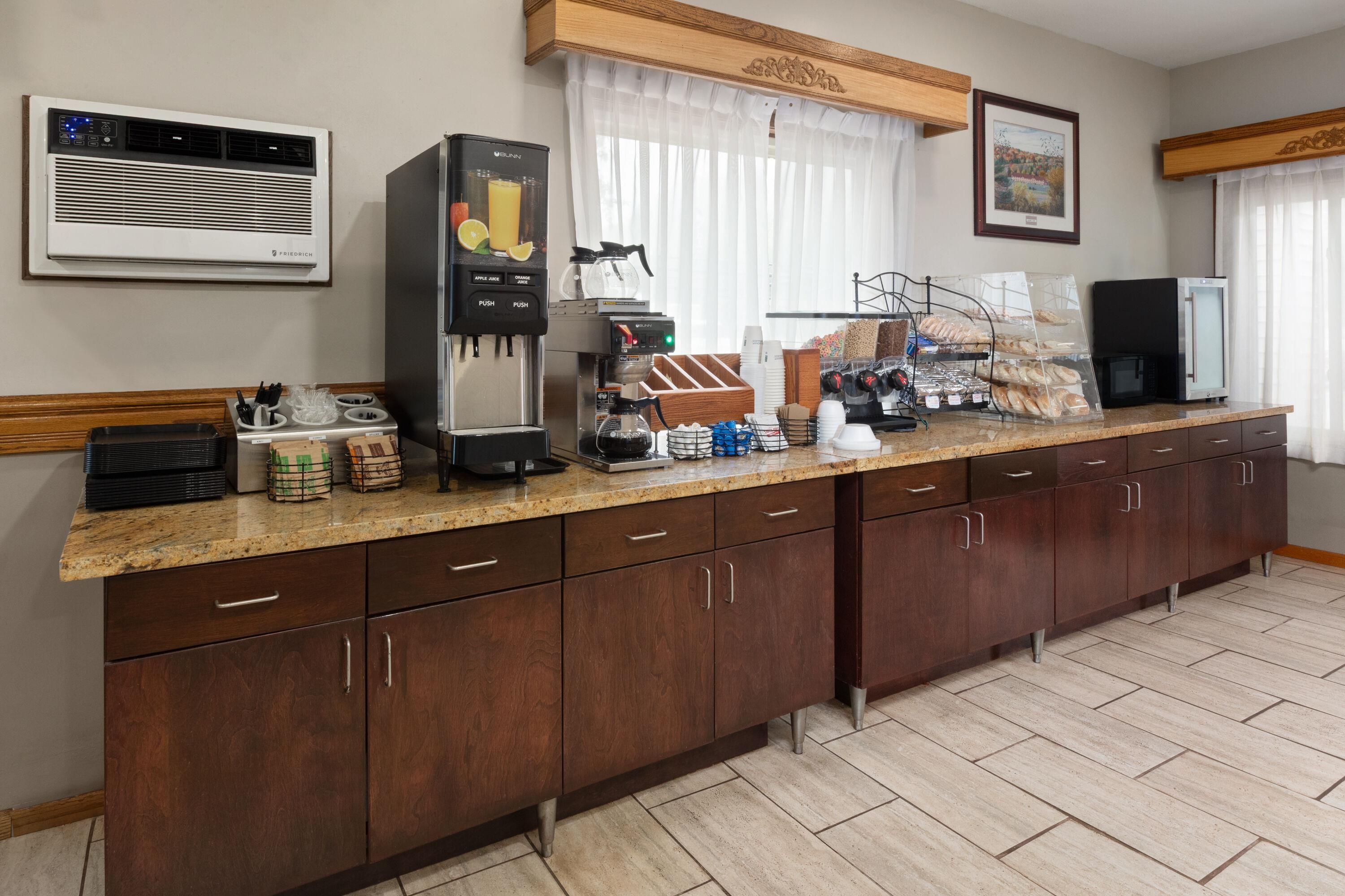 Breakfast area