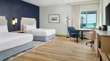 Monolocale, 2 letti queen, accessibile ai disabili, non fumatori (Mobility & Hearing, Bathtub) | Vista spiaggia/mare