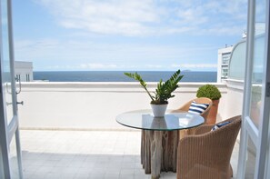 Suite, 2 chambres, vue océan | Vue de la chambre