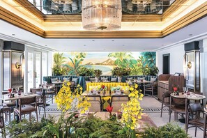 2 restaurants, breakfast, lunch, dinner served; international cuisine