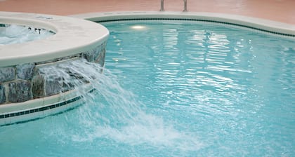 Ramada by Wyndham State College Hotel & Conference Center