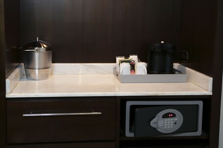 The Condado Plaza Hotel - Image 43