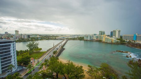 The Condado Plaza Hotel - Image 52