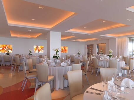 The Condado Plaza Hotel - Image 23
