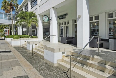 The Condado Plaza Hotel - Image 2