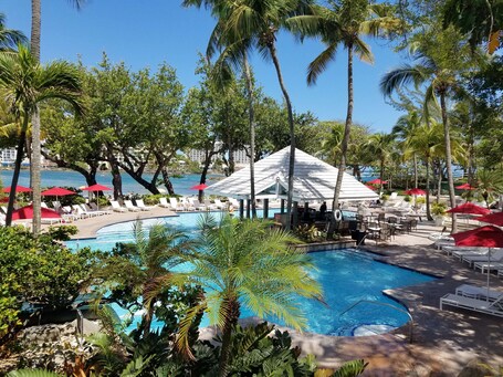 The Condado Plaza Hotel - Image 17
