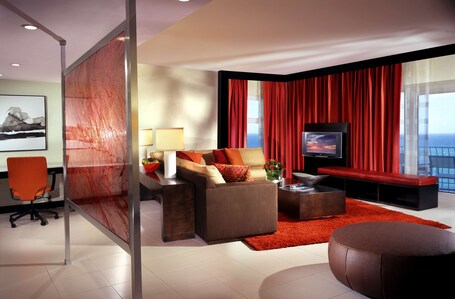 The Condado Plaza Hotel - Image 32