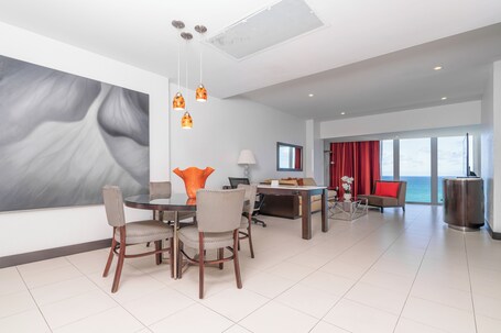 The Condado Plaza Hotel - Image 21