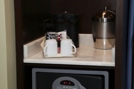 The Condado Plaza Hotel - Image 41