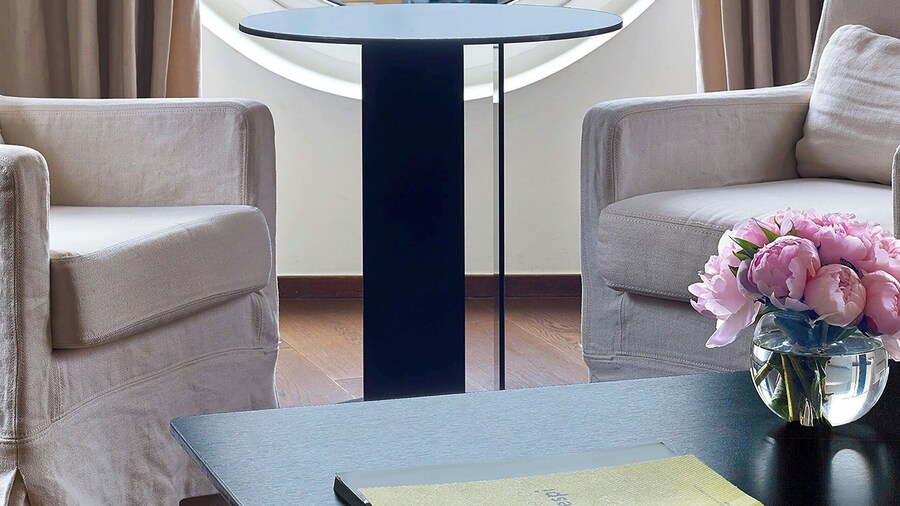 Le Metropolitan Paris Tour Eiffel, a Tribute Portfolio Hotel