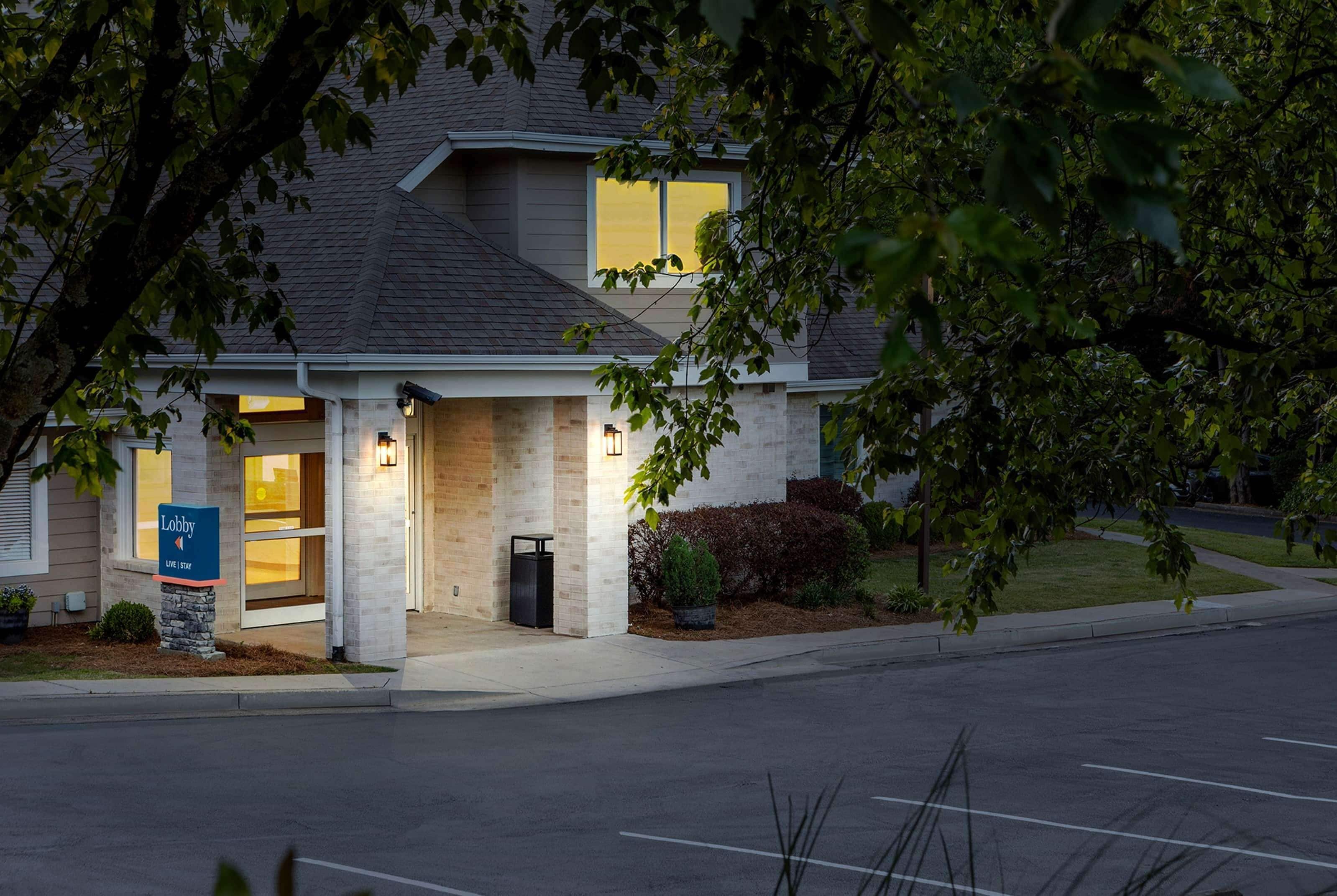 Photo - WaterWalk Extended Stay by Wyndham Atlanta Perimeter