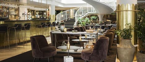 Lounge i lobbyen
