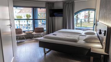 Dobbeltrom – superior, ikke-røyk | Blendingsgardiner, lydisolert og barnesenger