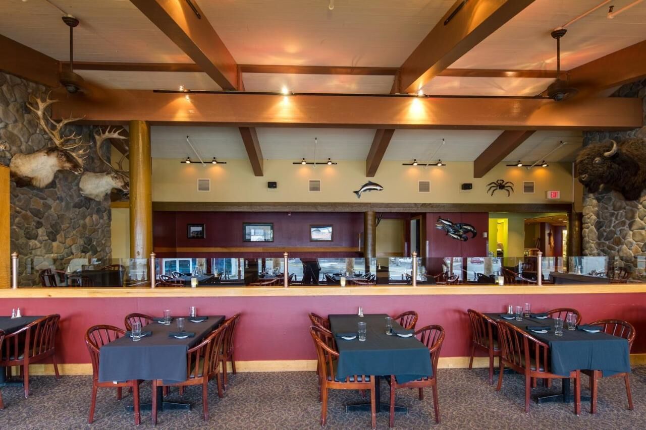 lunch, dinner served; american cuisine, sea views