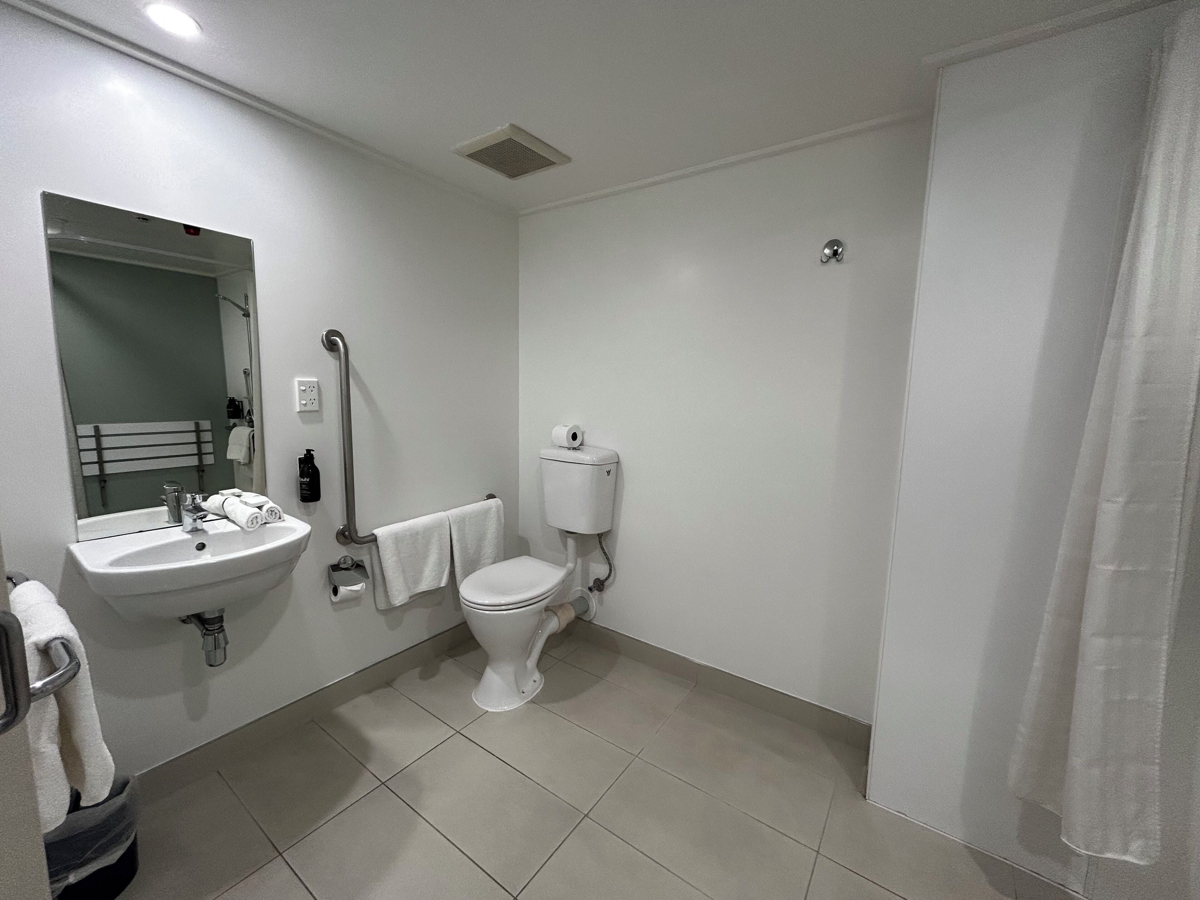 Photo - Copthorne Hotel & Apartments Queenstown Lakeview