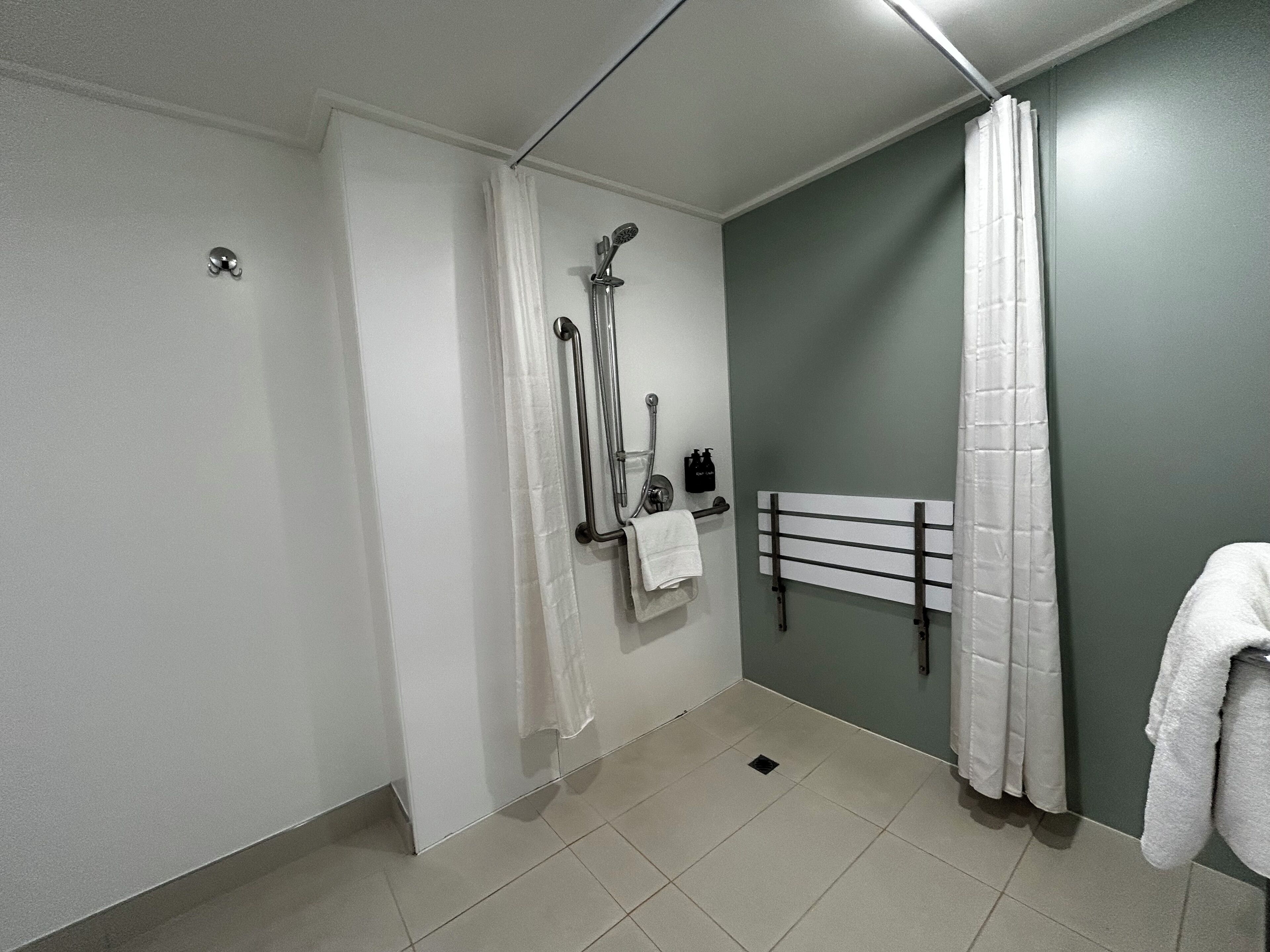 Photo - Copthorne Hotel & Apartments Queenstown Lakeview