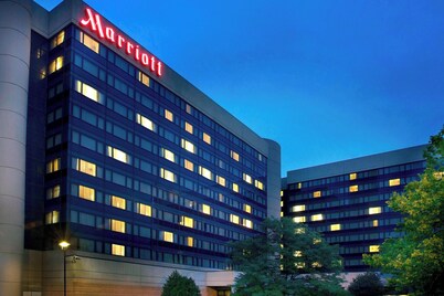Newark Liberty International Airport Marriott