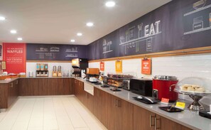 Tägliches inbegriffenes kontinentales Frühstück