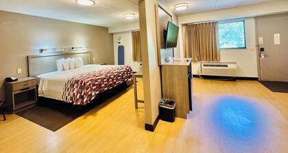 Red Roof Inn Milford - New Haven