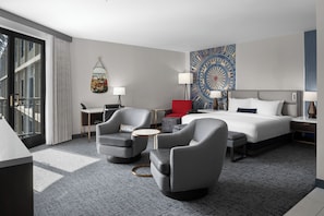 Latitude Suite | Premium bedding, down comforters, pillowtop beds, in-room safe - Hotel 43 (Boise)