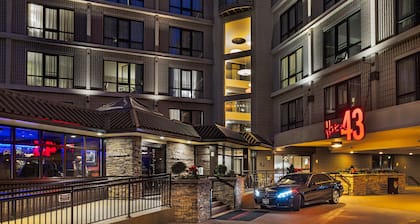 Hotel 43